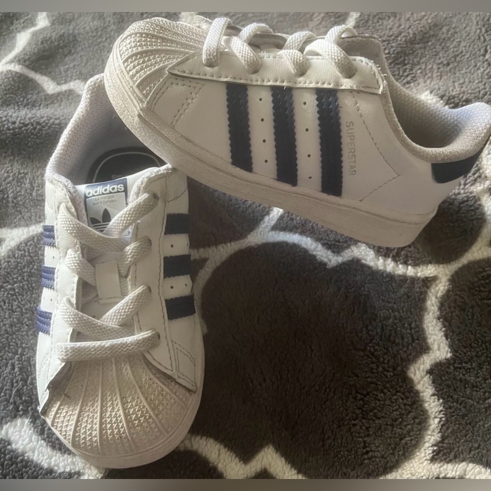 Adidas toddler size 6.5